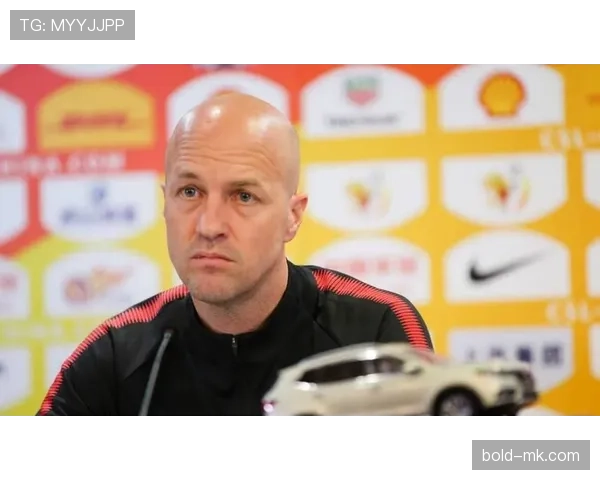 克鲁伊夫职业影响力持续发酵:新一代足球人传承“全攻全守”哲学 克鲁伊夫职业影响力持续发酵:新一代足球人传承“全攻全守”哲学