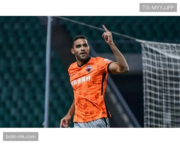 凯塔状态回暖闪耀几内亚中场，助力球队备战关键赛事