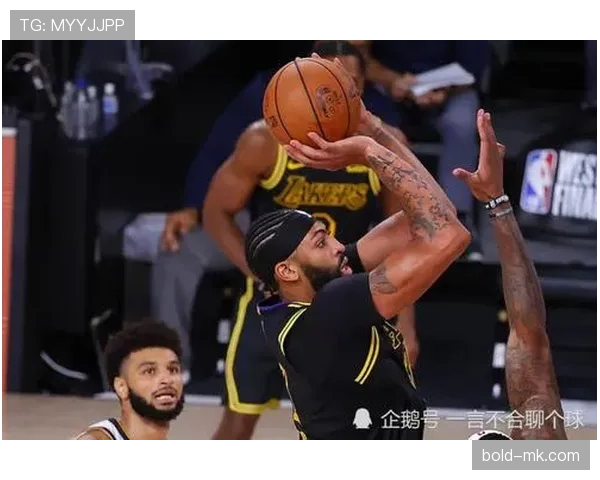 圣图尔登攻防兼备稳居积分榜前列，联赛表现持续亮眼