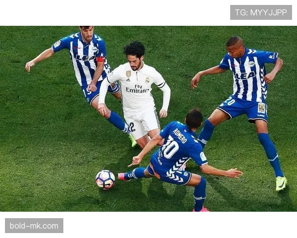 伊斯科回顾在皇马的辉煌瞬间，表现稳健值得关注